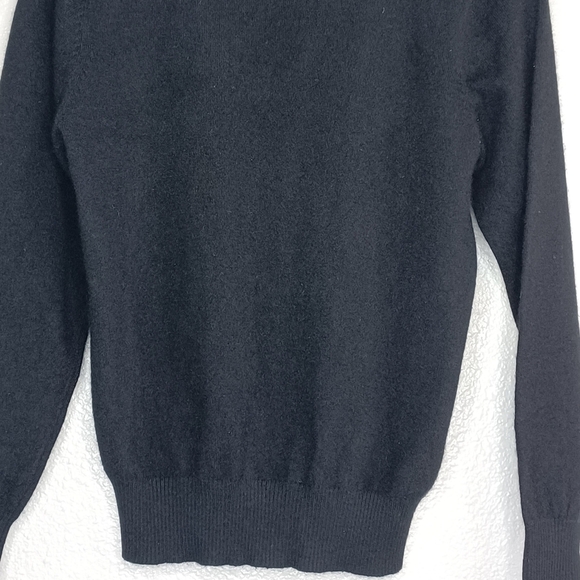 Whimsigoth Butterfly Print Cashmere V-Neck Ribbed Hem Sweater - Picture 7 of 11